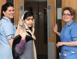 Pakistani girl Malala discharged from British hospital