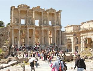 Books and libraries of the past