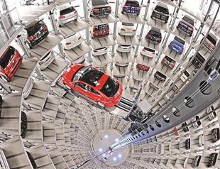 Germany back to growth as key index raises hopes