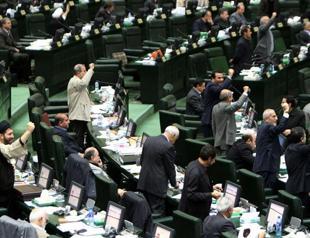 Iran parliament seeks full probe in blogger death