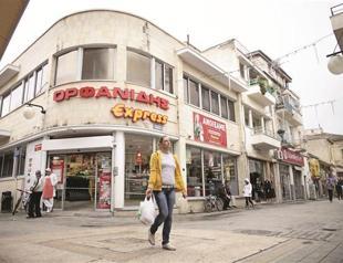 Turkish and Greek Cypriot gang prints fake dollars