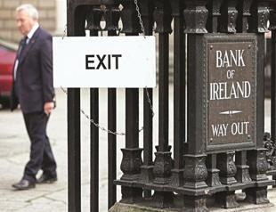 Ireland sells 500 million euros of debt to investors