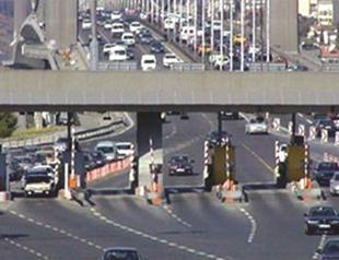 Toll roads earn 800 million liras in 2012