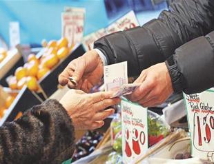 OECD says inflation slows sharply thanks to oil prices