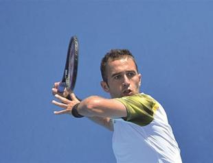 Turks see off Thai duo in qualifiers