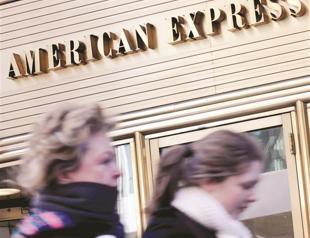 American Express decides to cut 5,400 jobs