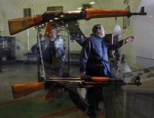 Russia mulls creating Kalashnikov firearms firm