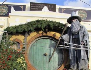 Hobbit producers deny animal cruelty