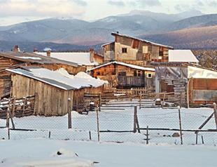 A fairytale afternoon in snow-white Seben