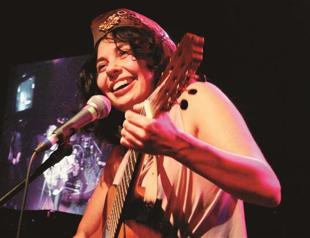 Chinawoman sings at Babylon