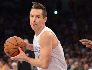 LA Lakers Nash joins 10,000 club