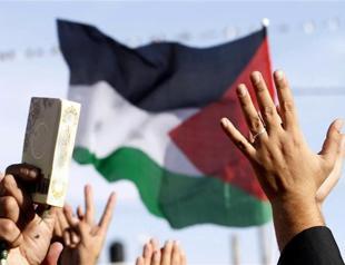 Palestinian rivals Abbas and Meshaal to meet in Cairo