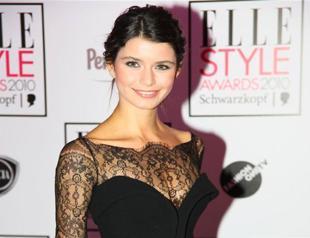 5,000 lords and ladies in Turkey