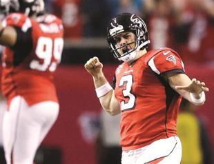 Falcons ground Seahawks, Patriots advance