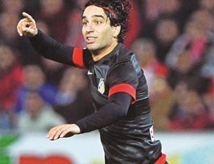 Red-hot Atletico hopes to end Real jinx