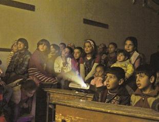 More than 100 killed in new Syria massacre