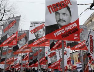 Russia says denied entry to U.S. Navy officer after rights act