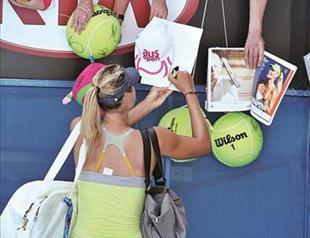Sharapova ready for Aussie Open quarterfinals