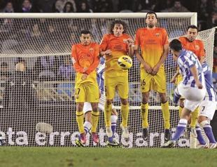 Barça taste first lose of season