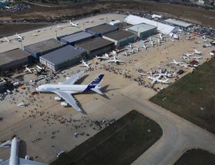 Foreign investors clear decks for new airport