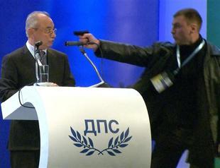 Two fired after assault bid on Turk-Bulgarian