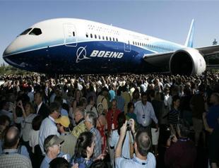 Japanese airlines flight cancellations top 450 with Boeing jet grounded