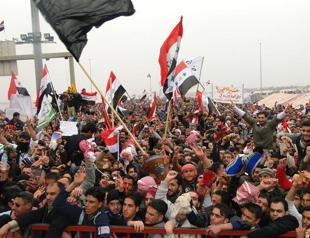 Army kills six as Iraqi protesters call for PM to quit