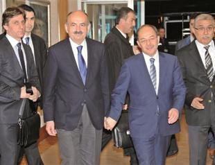 Gov’t reshuffle linked to Kurdish peace push