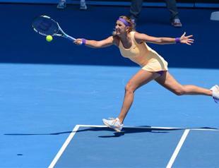 Easy for Azarenka, vintage from Kuznetsova
