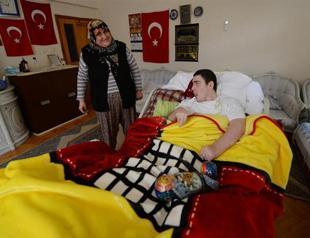 Turkish grandma appears on Russian TV for caring for lost boy victim of traffic accident