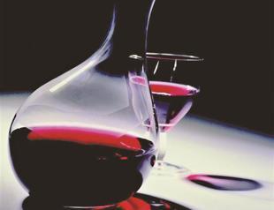 Art, wine mix at Four Seasons