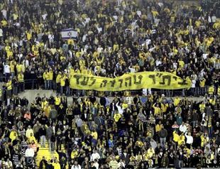 Beitar fans condemned for ‘racist’ messages