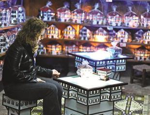 Souvenirs reflect city culture