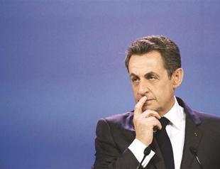 Sarkozy questioned in fundraising probe