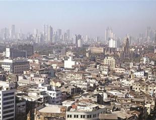 India’s central bank lowers rates to give economy boost