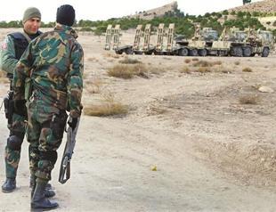 Tunis deploys special forces near Algeria