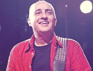 Güner and Şenlendirici concert