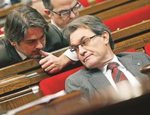 Catalonians ask for more from Madrid