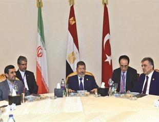 Turkey, Iran, Egypt working together on framework for Syria: Turkish President Gül
