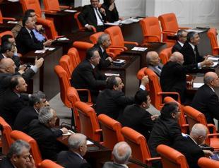 Turkish Parliament approves bill on terror financing