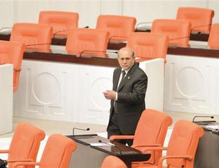 Deputy PM rebuffs calls for new charter deadline