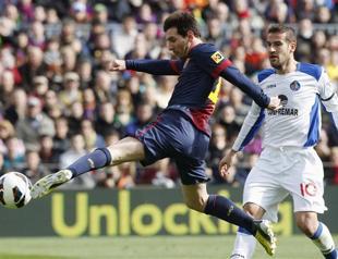 Barcelona hit Getafe for six
