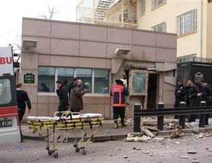 Outlawed group targets US Embassy in Ankara, kills two