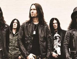 Superstar Guitar Phenomenon: Slash