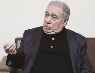 Intellectuals back famous Azerbaijani writer in attack