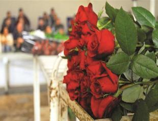 Cheap gifts preferred on Valentine’s day