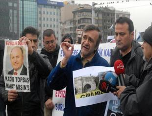 Istanbuls homeless protest being removed after Sierra murder