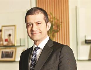 Akbank seeks sound growth, rising credits