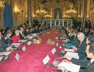 France to assist Turkey in opening EU chapter