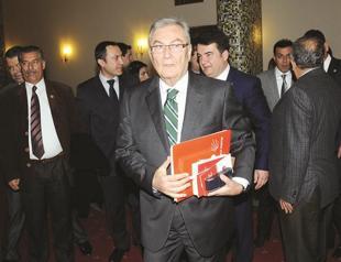 Former CHP leader calls for unity of party